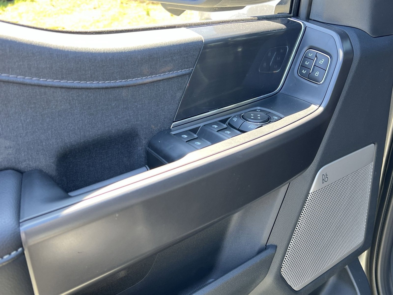 New 2026 Ford F150 Lariat image 15