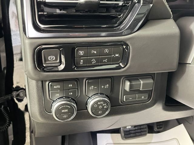 New 2026 GMC Yukon AT4 Ultimate image 11