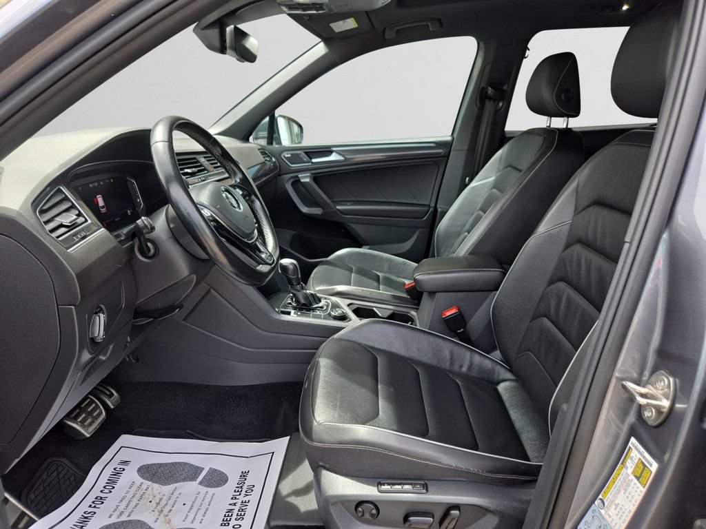 Used 2021 Volkswagen Tiguan SEL Premium R-Line AWD/4WD image 10