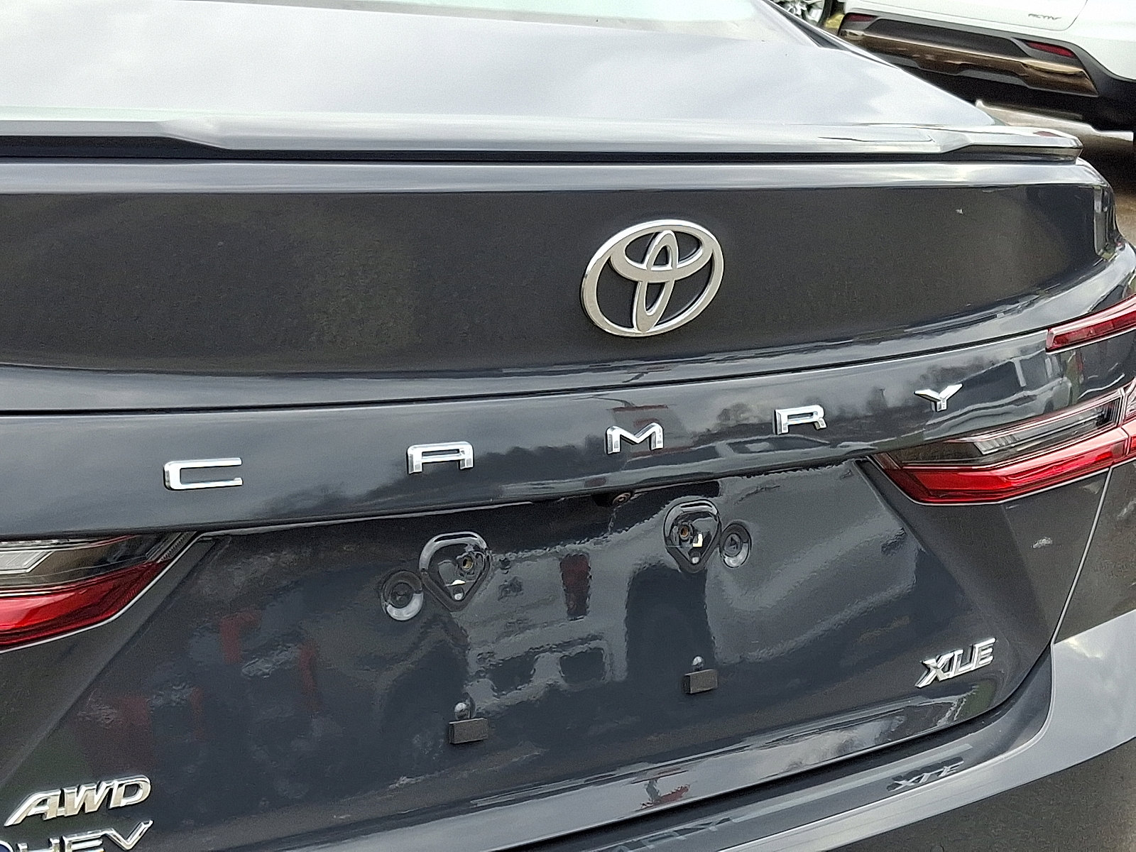 Used 2025 Toyota Camry XLE w/ Premium Plus Package image 30