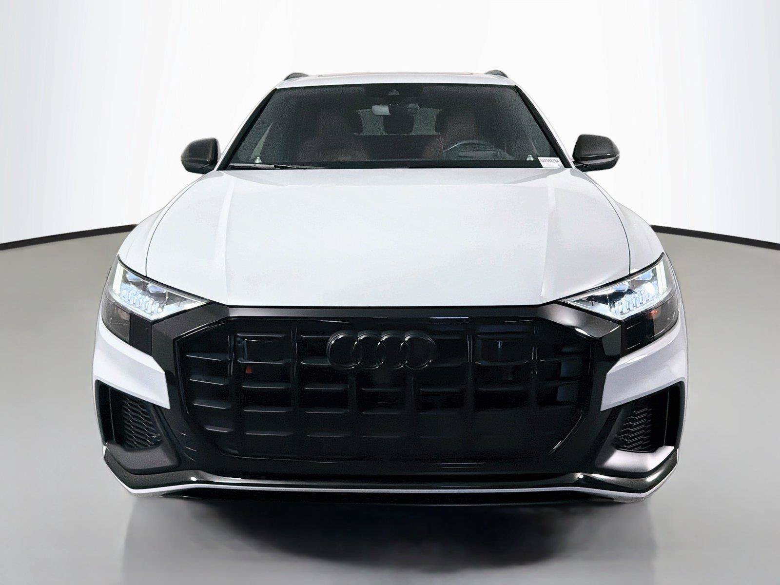 Used 2022 Audi SQ8 Prestige AWD/4WD image 2