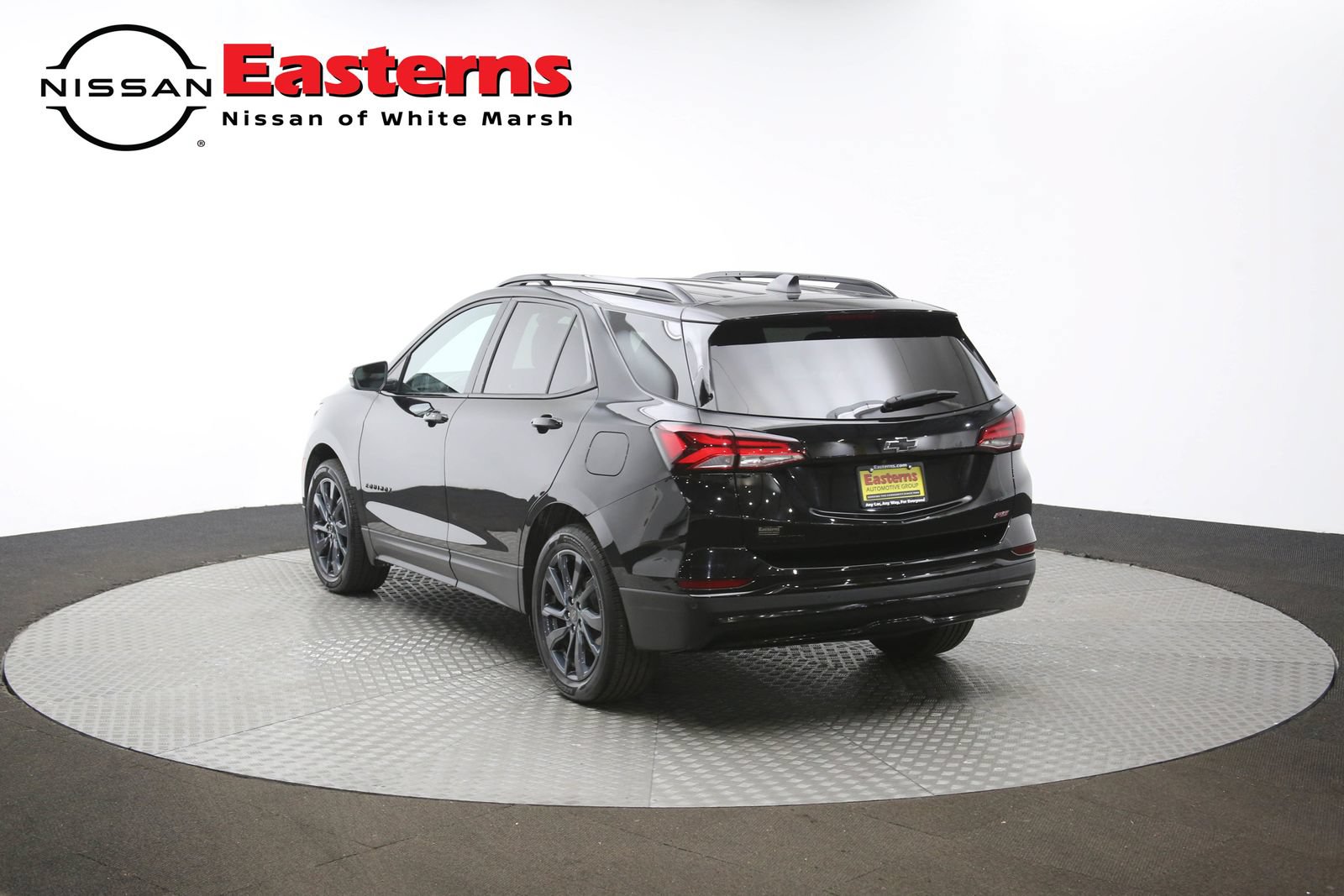 Used 2024 Chevrolet Equinox RS FWD image 63