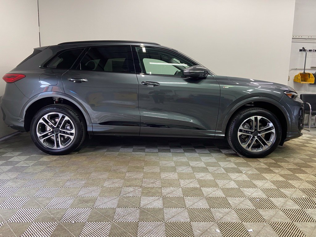 New 2026 Audi Q5 2.0T AWD/4WD image 3