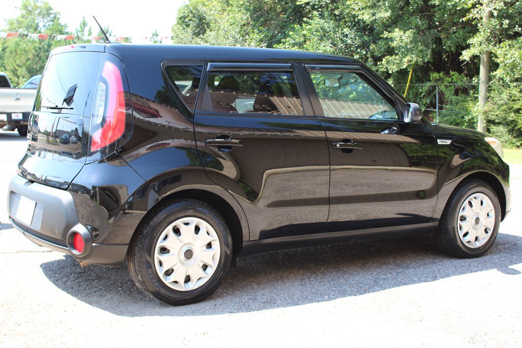 Used 2015 Kia Soul image 14