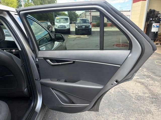 Used 2023 Kia Niro LX FWD image 22