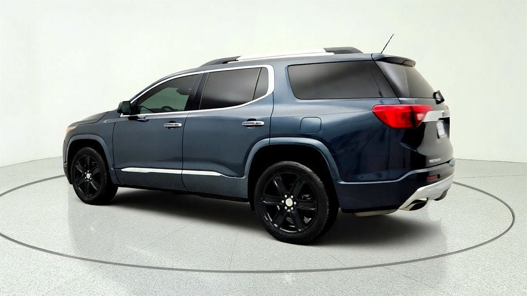 Used 2019 GMC Acadia Denali w/ Technology Package AWD/4WD image 7