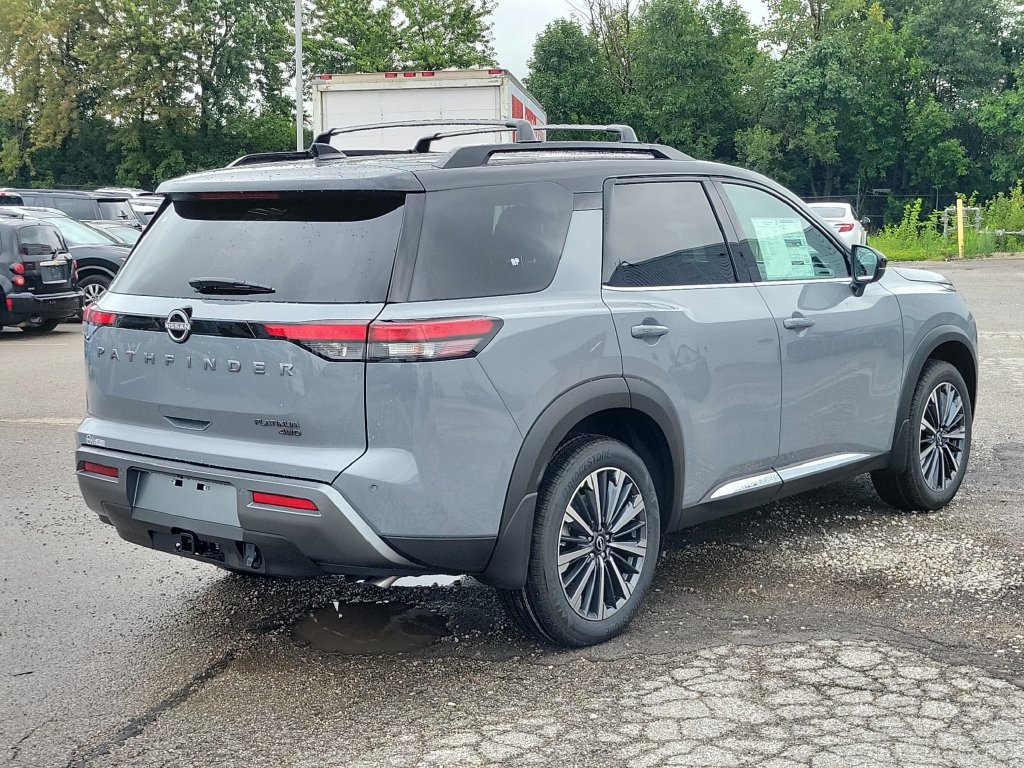 New 2026 Nissan Pathfinder Platinum AWD/4WD image 3