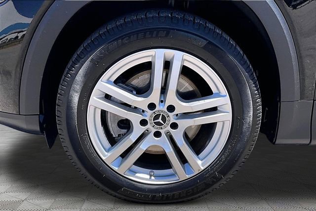 Used 2023 Mercedes-Benz GLB 250 4MATIC image 8