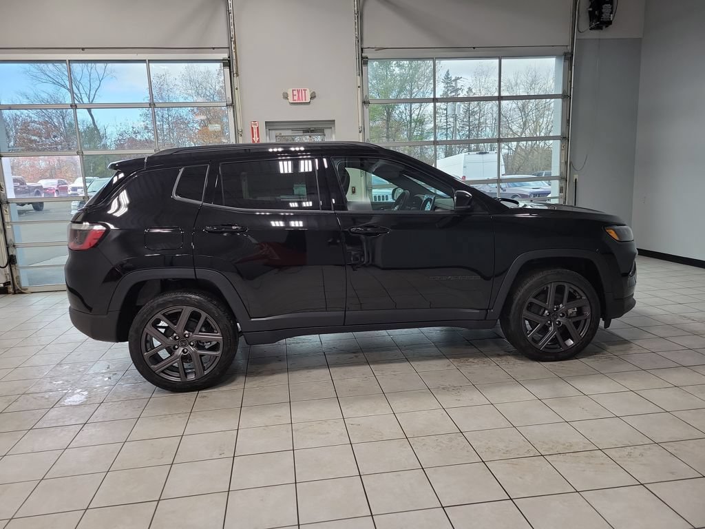 New 2026 Jeep Compass Limited AWD/4WD image 8