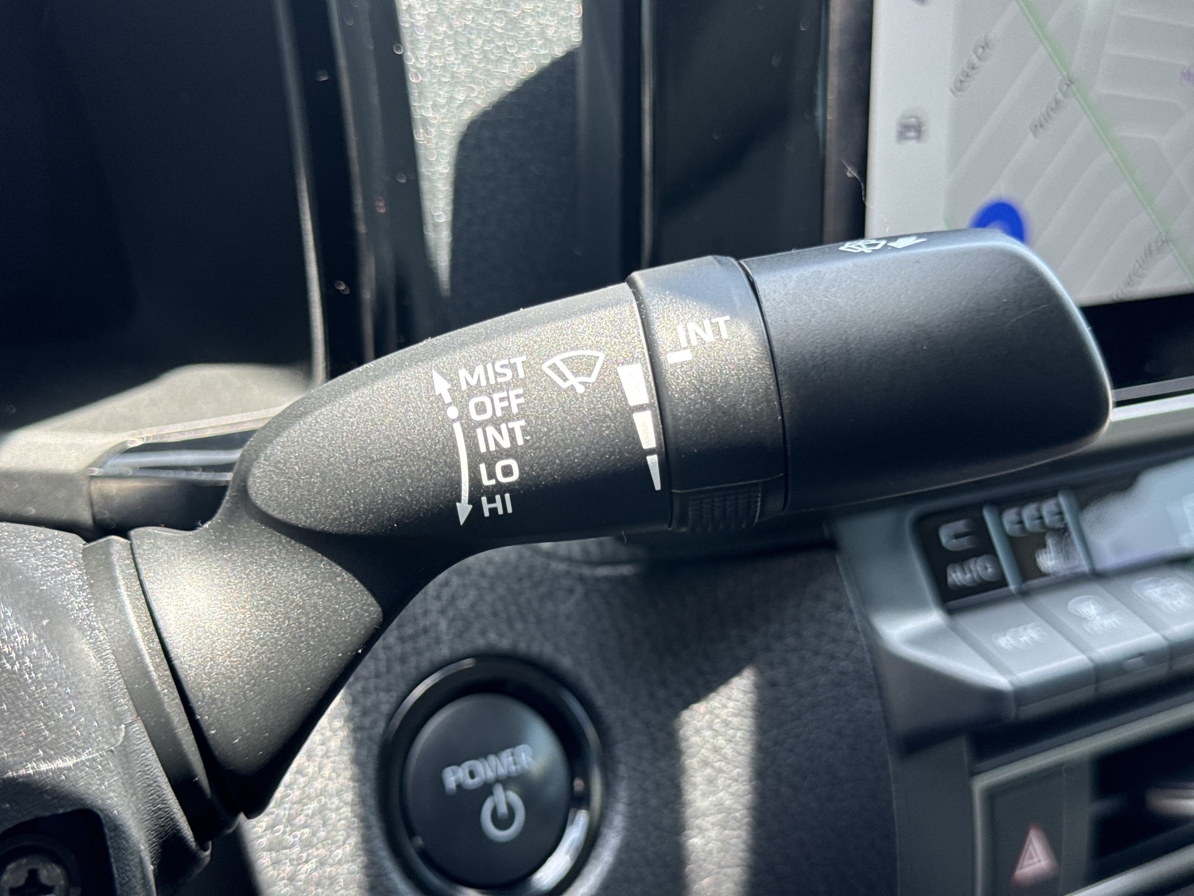 Used 2025 Toyota Camry XLE FWD image 17