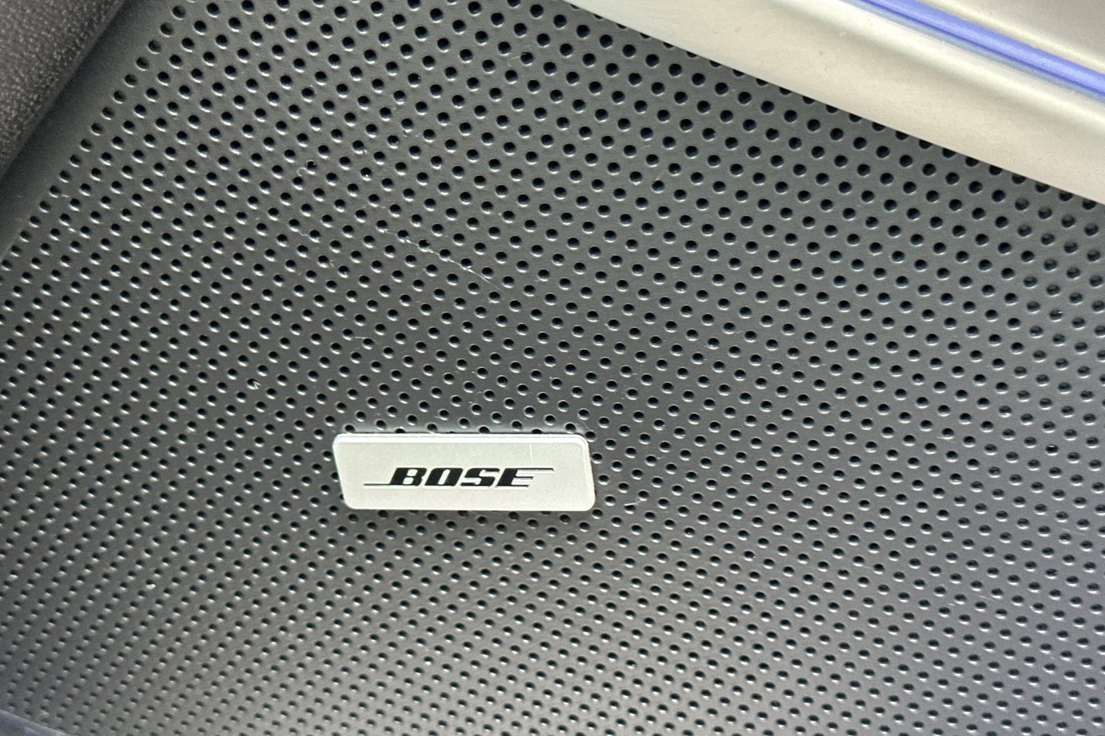 Used 2016 Chevrolet Camaro LT RWD image 40