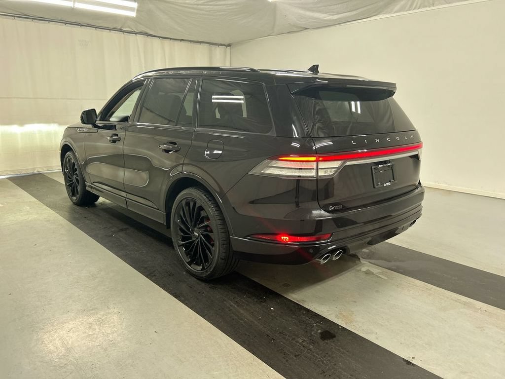 Used 2023 Lincoln Aviator Reserve w/ Equipment Group 201A AWD/4WD image 7
