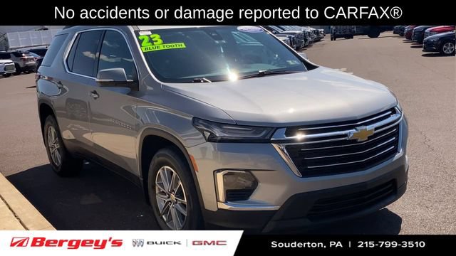 Used 2023 Chevrolet Traverse LT AWD/4WD image 2