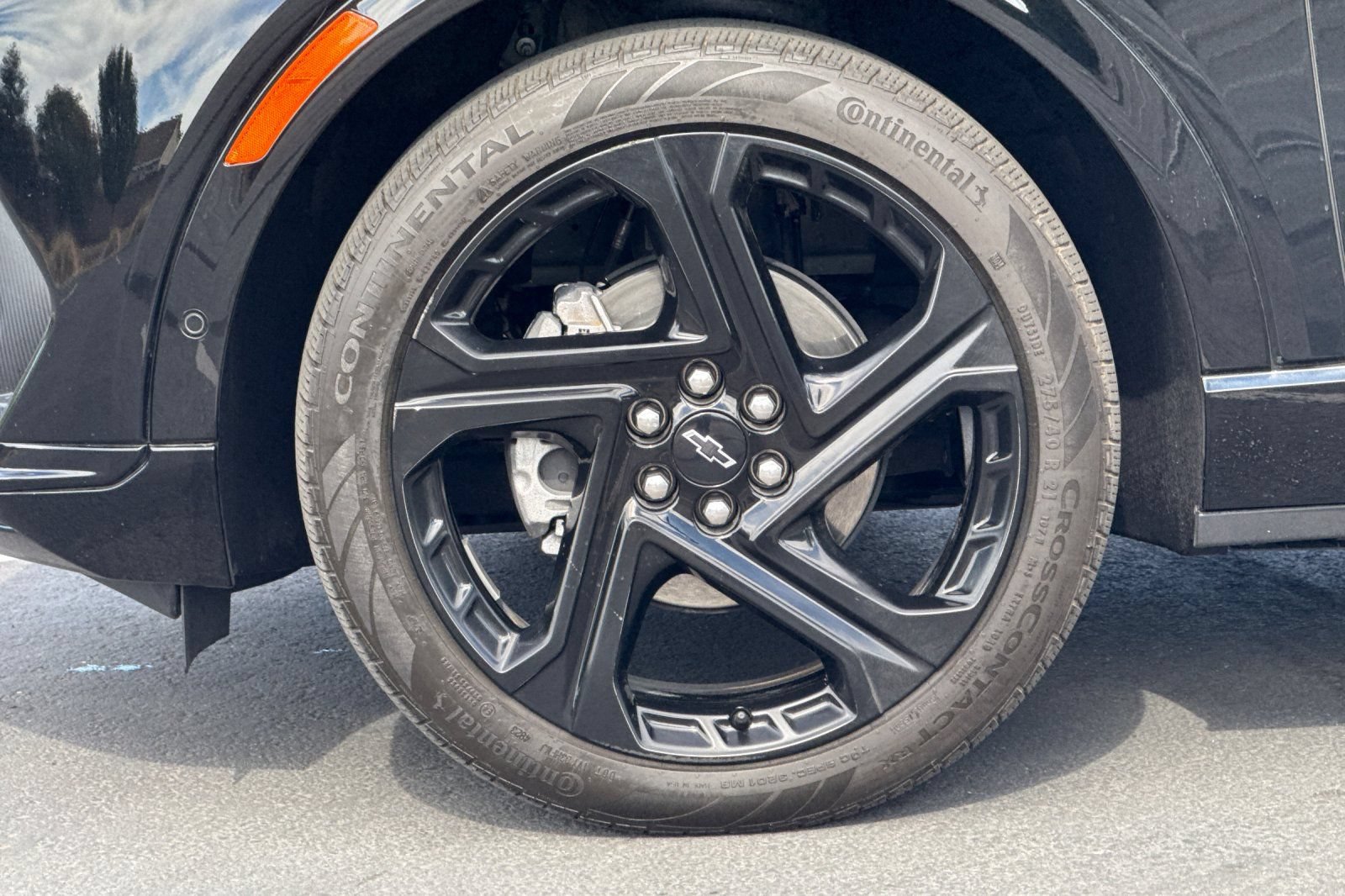 Used 2024 Chevrolet Equinox EV RS AWD/4WD image 14