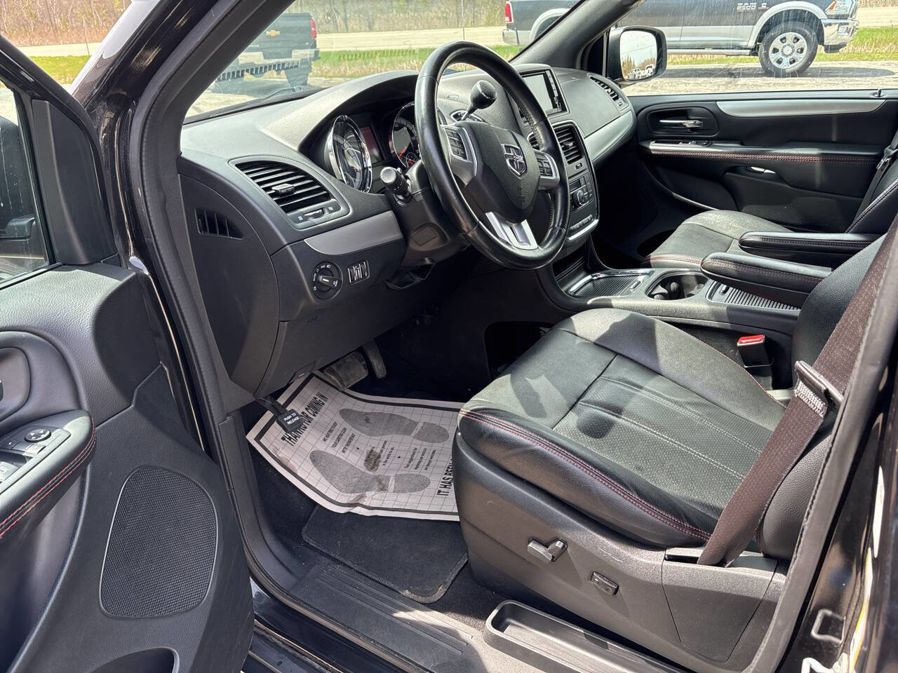 Used 2018 Dodge Grand Caravan GT image 6