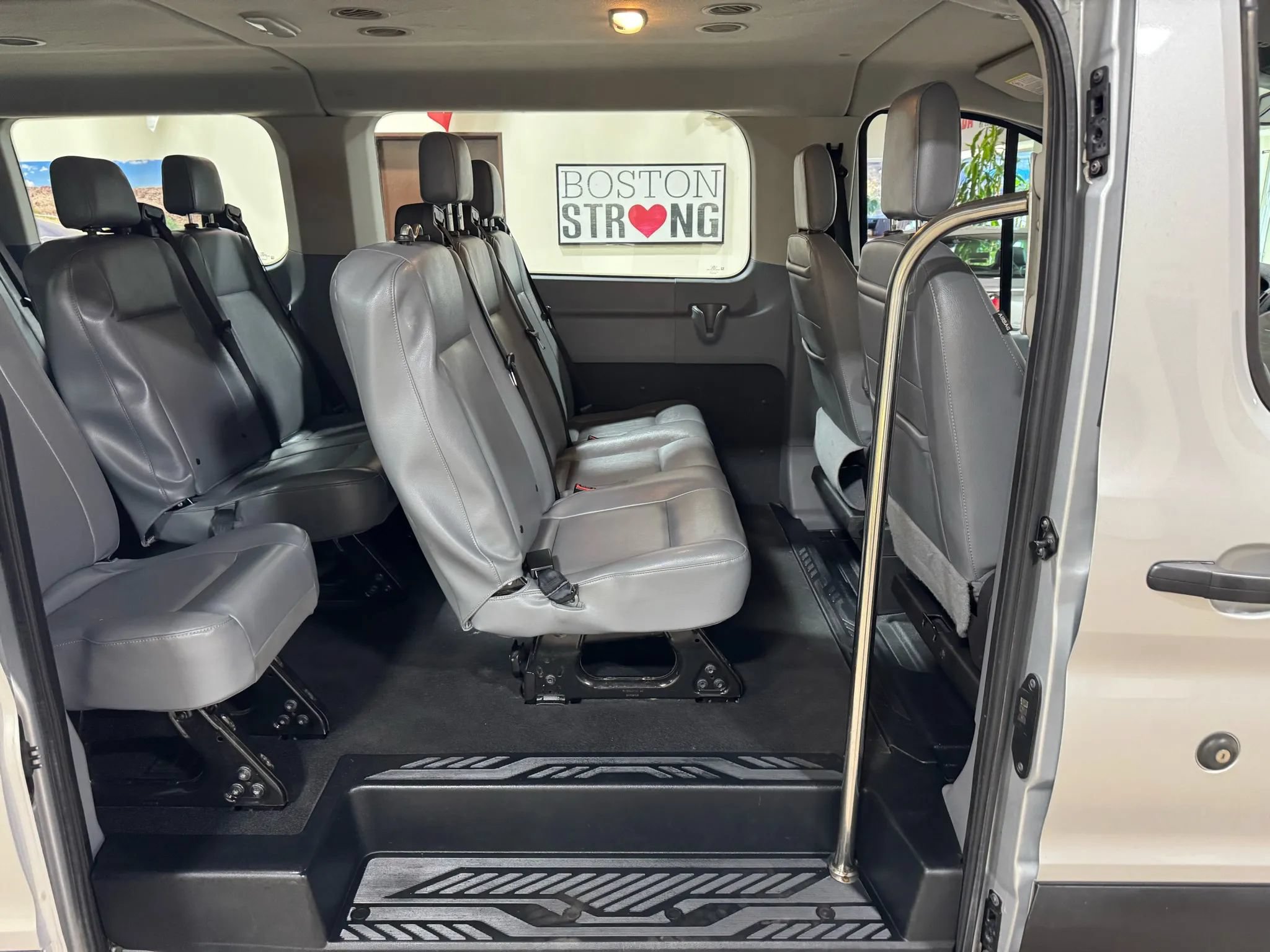 Used 2019 Ford Transit 350 XL RWD image 25