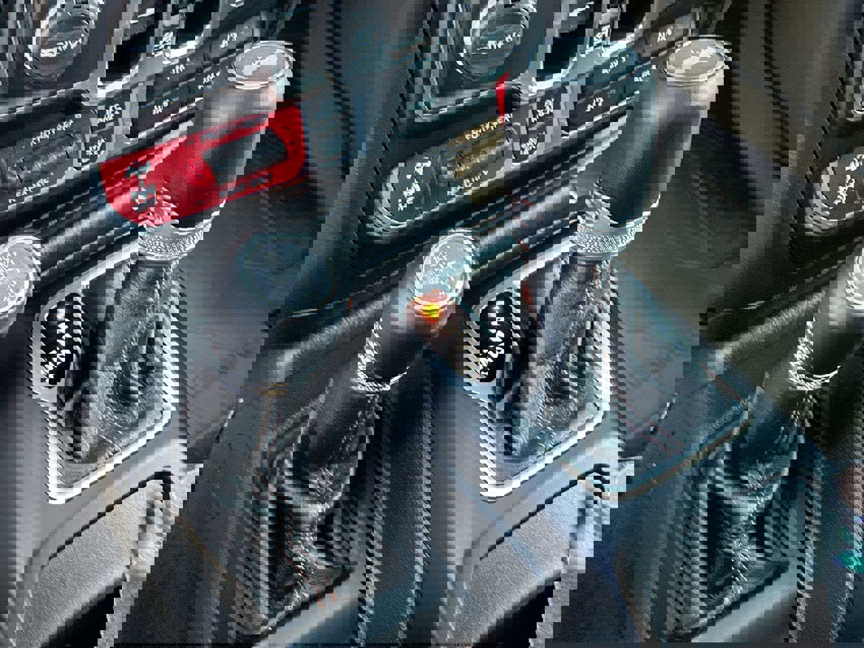 Used 2022 Jeep Wrangler Unlimited Rubicon w/ Trailer Tow Package image 20