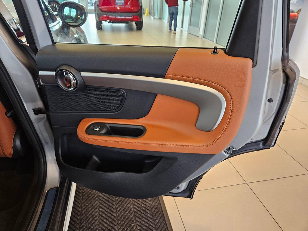 Used 2023 MINI Cooper Countryman S w/ Signature Upholstery Package image 28