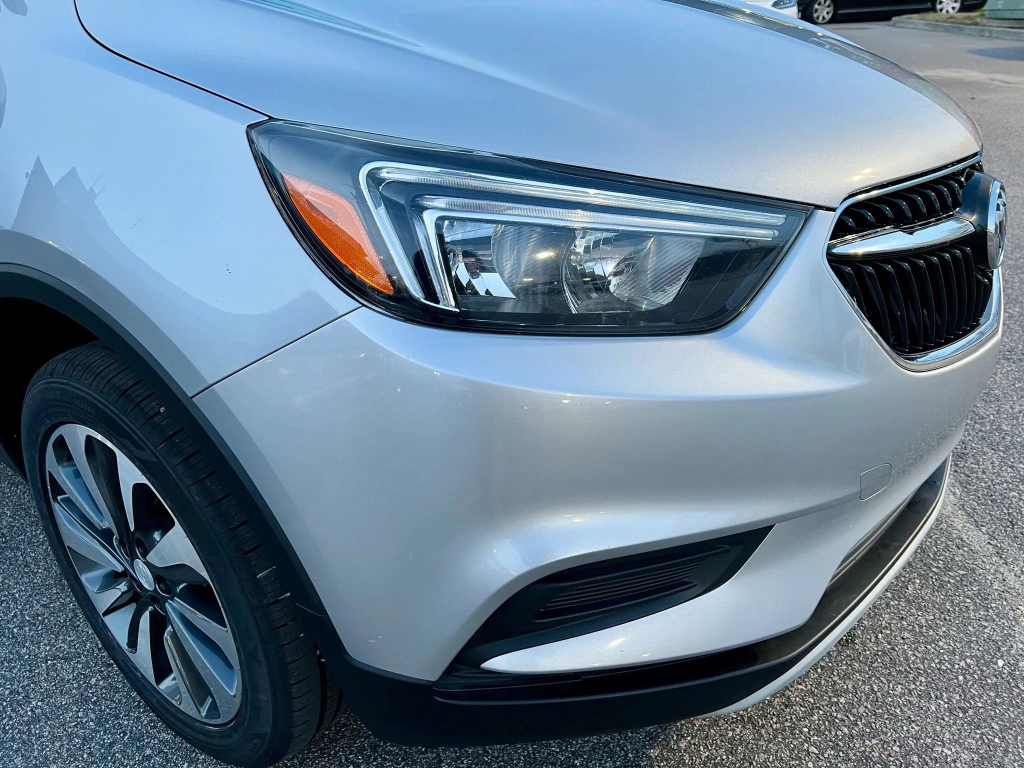 Used 2021 Buick Encore Preferred image 11