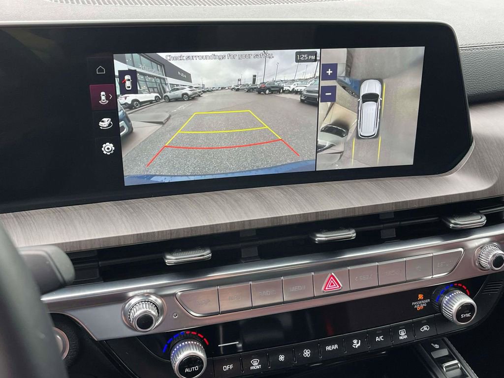 Used 2024 Kia Telluride SX image 26