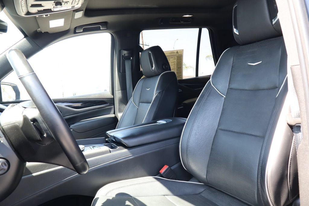 Used 2021 Cadillac Escalade Sport RWD image 17