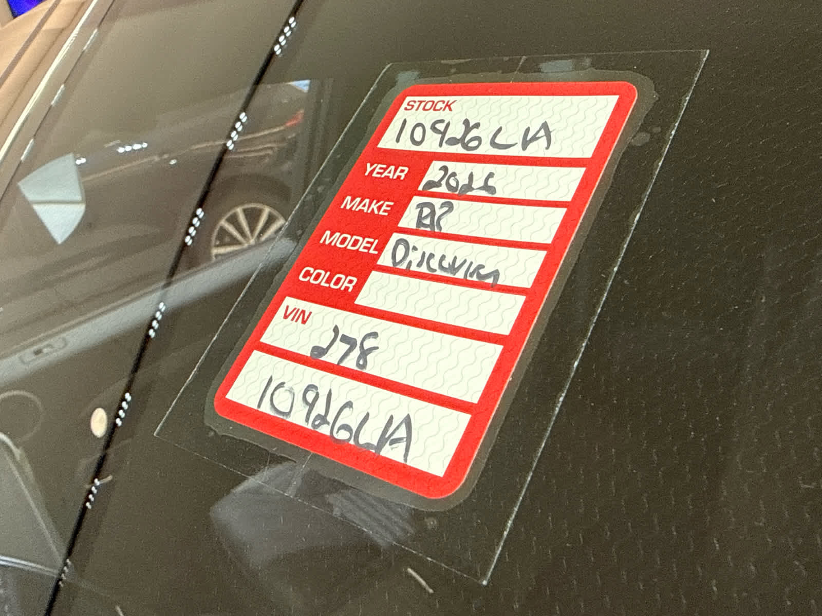 New 2026 Land Rover Discovery Limited Edition image 18