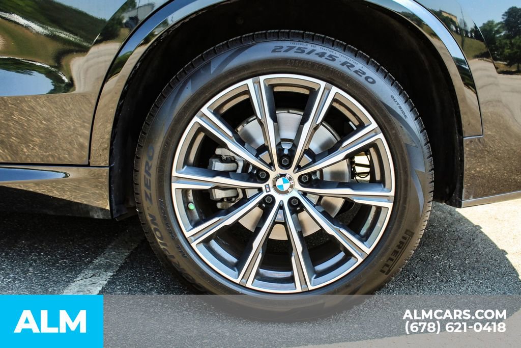 Used 2019 BMW X5 xDrive40i w/ M Sport Package AWD/4WD image 16