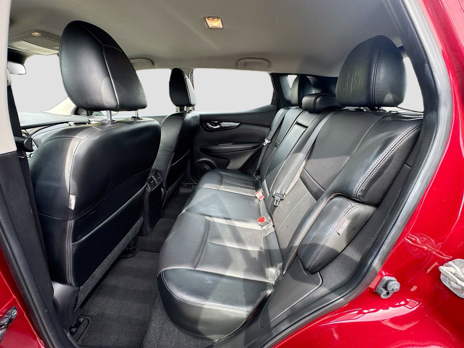 Used 2022 Nissan Rogue Sport SL FWD image 25