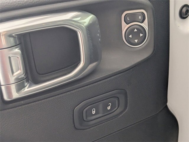 Used 2024 Jeep Wrangler Sahara w/ Technology Group image 11