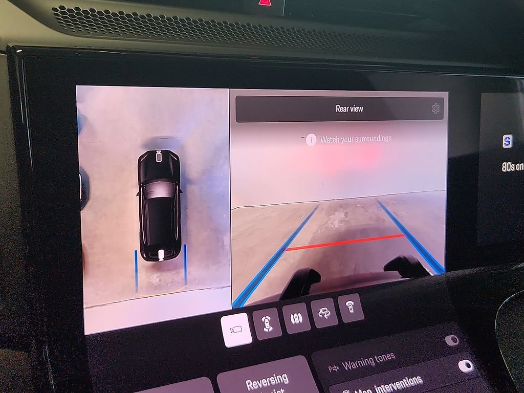New 2026 Porsche Cayenne Turbo AWD/4WD image 17