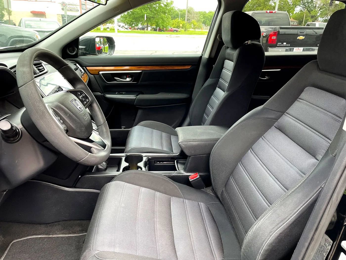 Used 2018 Honda CR-V EX image 9