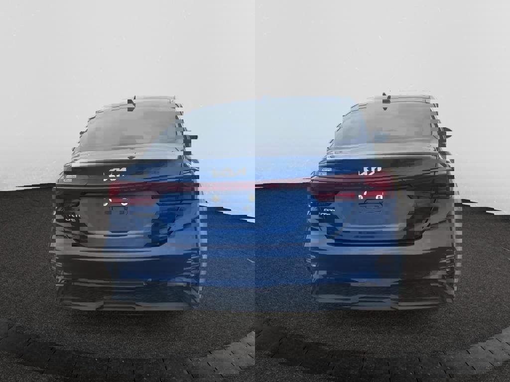 Used 2024 Kia Forte LXS image 5