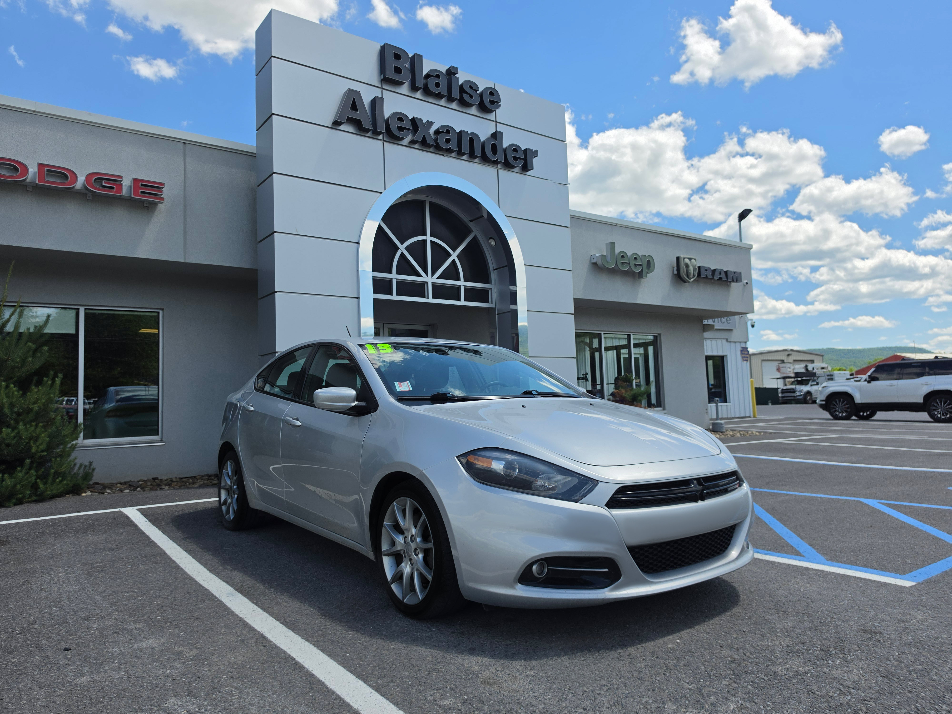 Used 2013 Dodge Dart SXT