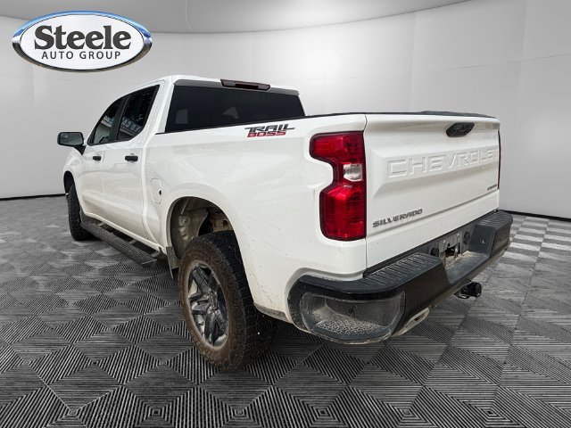 Used 2024 Chevrolet Silverado 1500 Custom Trail Boss AWD/4WD image 3