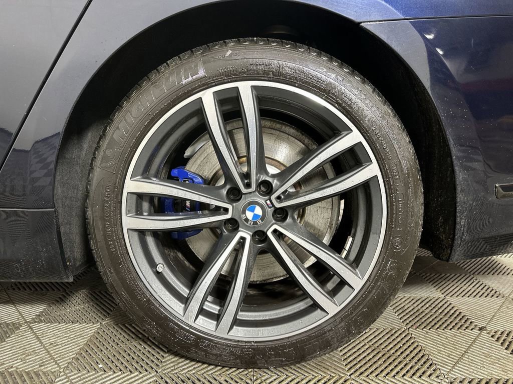 Used 2022 BMW 740i xDrive w/ Luxury Rear Seating Package image 35
