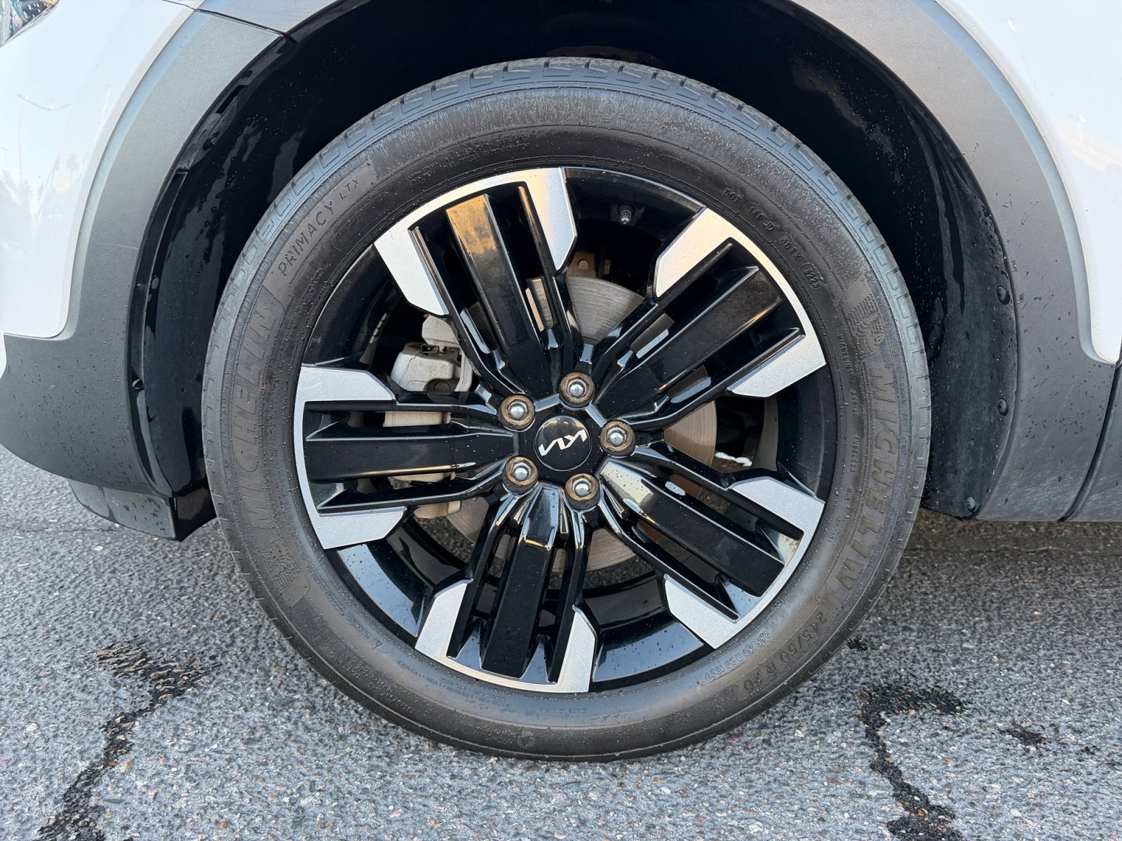 Used 2024 Kia Telluride SX Prestige image 26