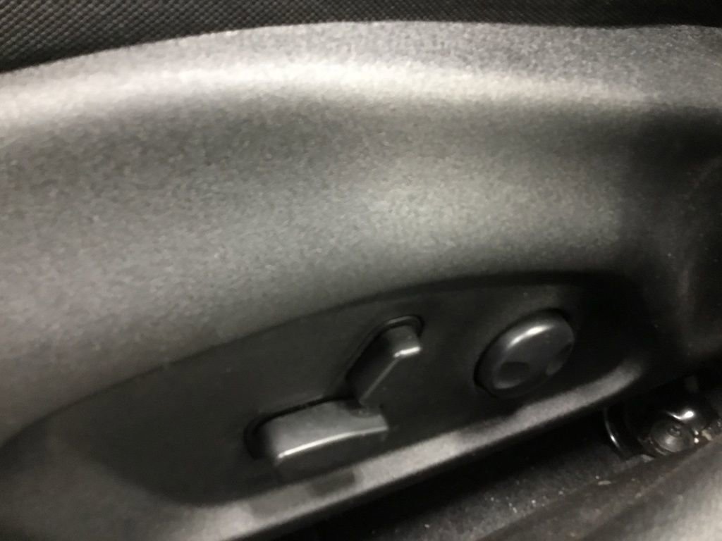 Used 2022 Jeep Renegade Latitude w/ Convenience Group image 8