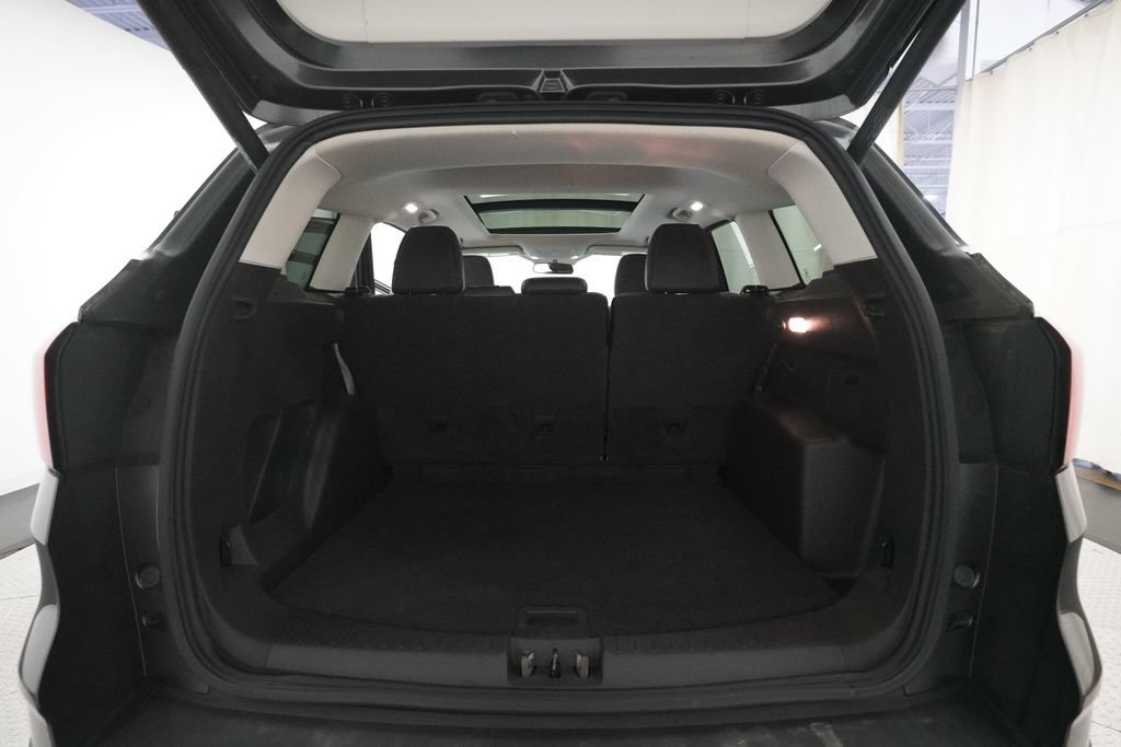 Used 2019 Ford Escape SEL AWD/4WD image 10