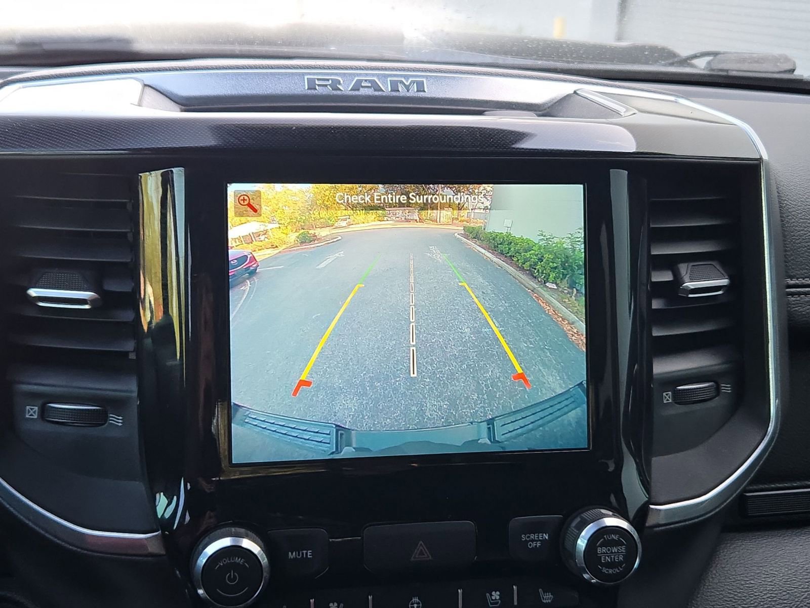 Used 2022 RAM 1500 Laramie image 17
