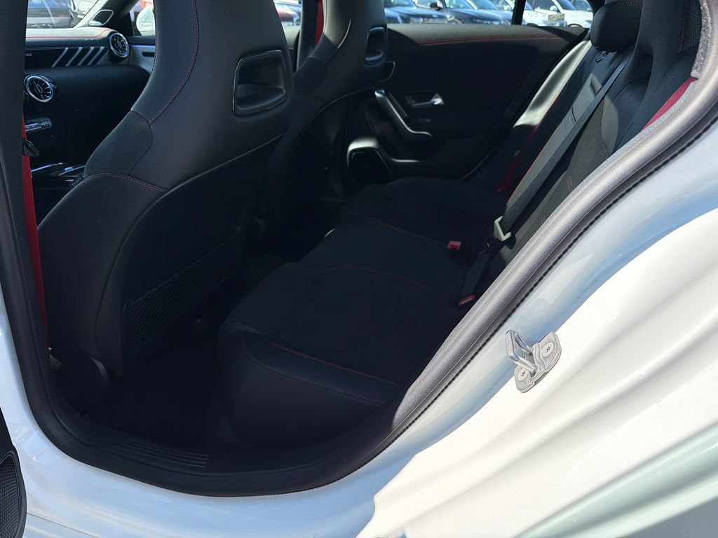 Used 2025 Mercedes-Benz CLA 35 AMG 4MATIC image 20