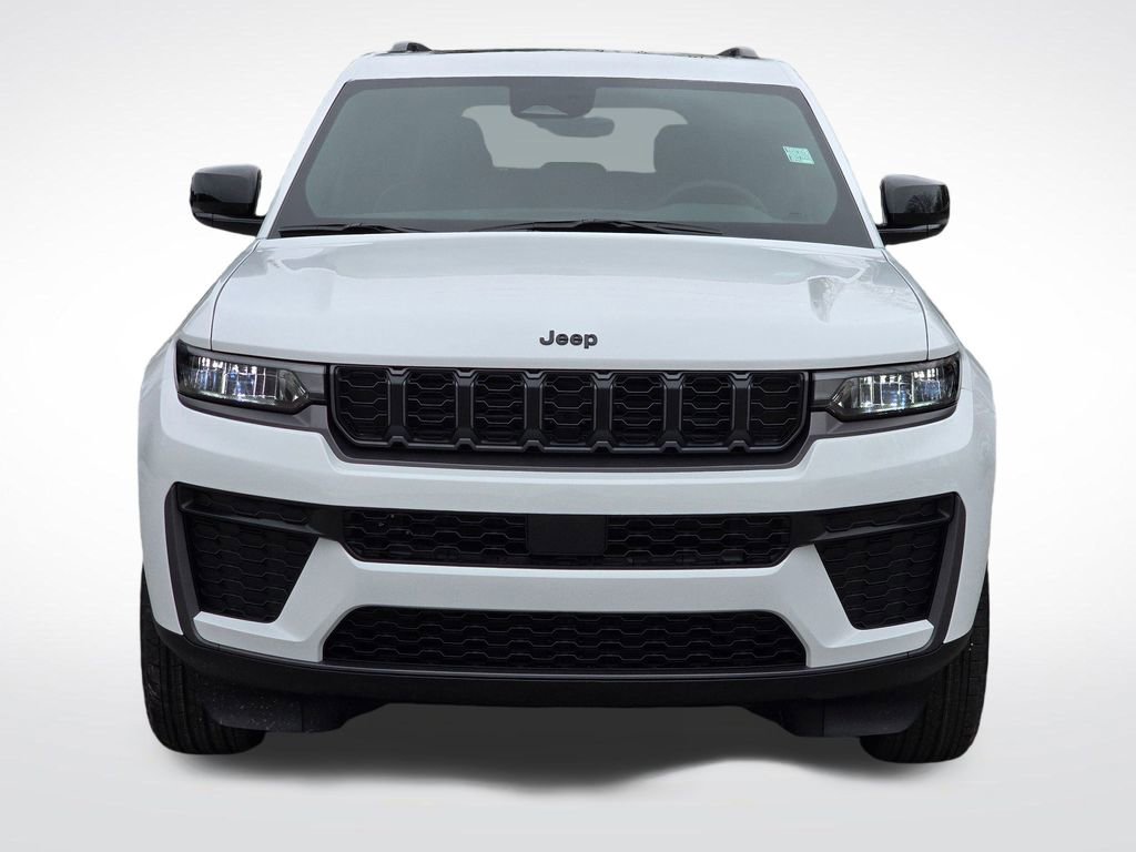 New 2026 Jeep Grand Cherokee Altitude AWD/4WD image 17