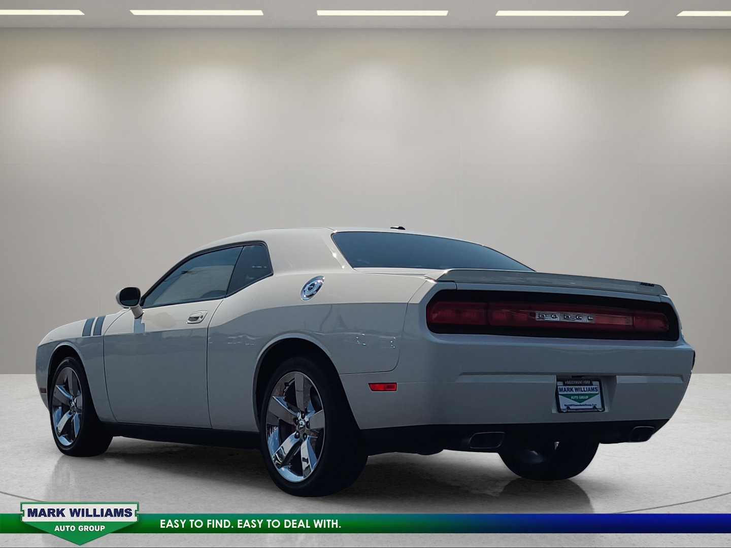 Used 2009 Dodge Challenger R/T RWD image 6