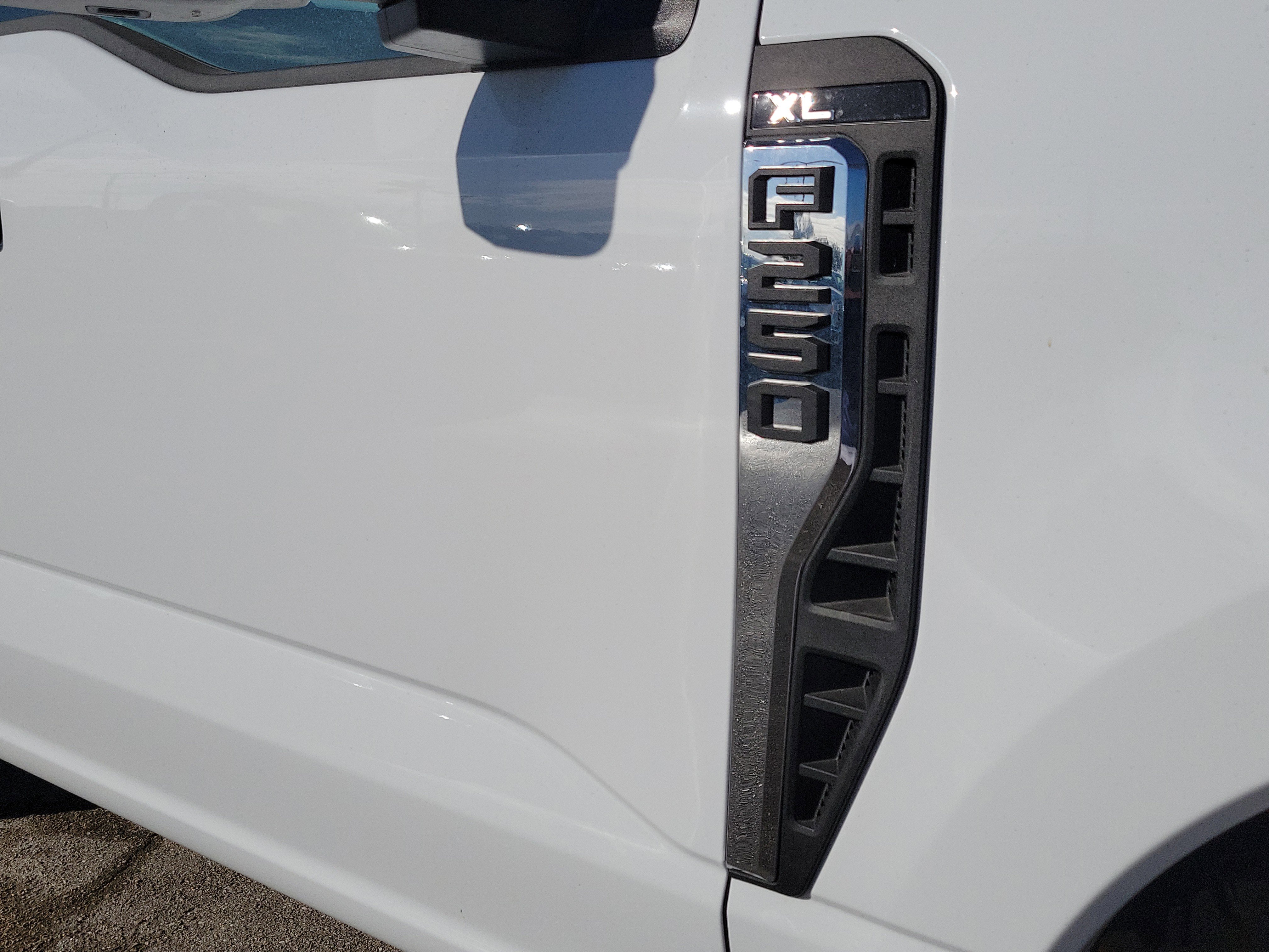 New 2026 Ford F250 XL image 8