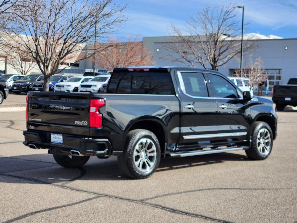 Used 2024 Chevrolet Silverado 1500 High Country w/ Technology Package image 3