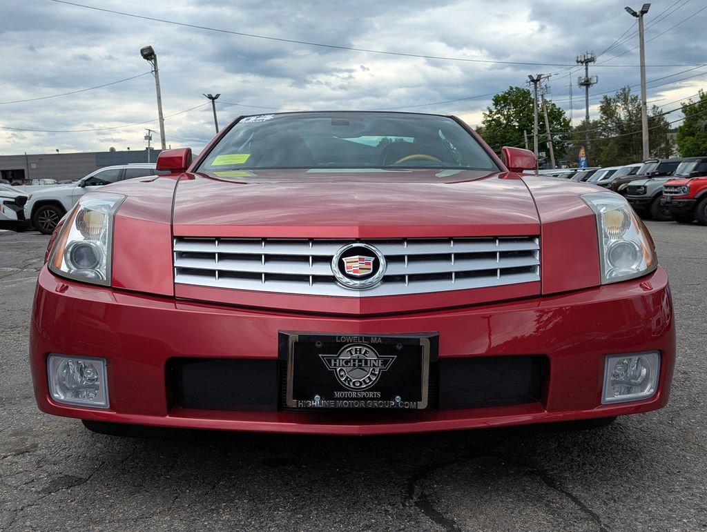 Used 2004 Cadillac XLR RWD image 4