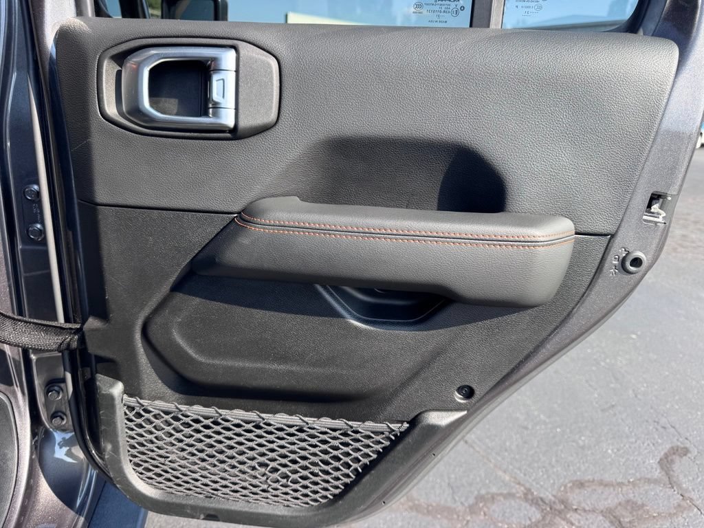 Used 2021 Jeep Gladiator Mojave AWD/4WD image 26