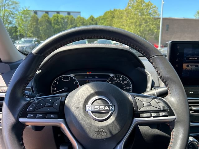 Certified 2023 Nissan Altima 2.5 SR w/ SR Premium Package AWD/4WD image 12