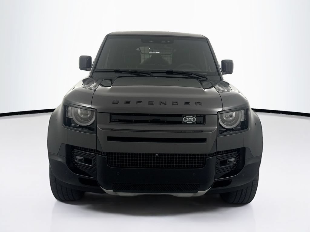 Certified 2024 Land Rover Defender 110 V8 AWD/4WD image 2