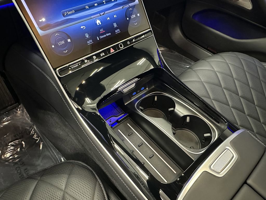 Certified 2025 Mercedes-Benz S 580e 4MATIC Sedan image 32