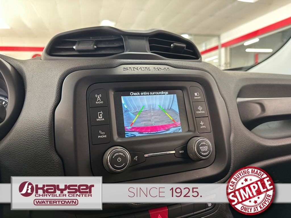 Used 2017 Jeep Renegade Trailhawk w/ Premium Trailhawk Package image 22